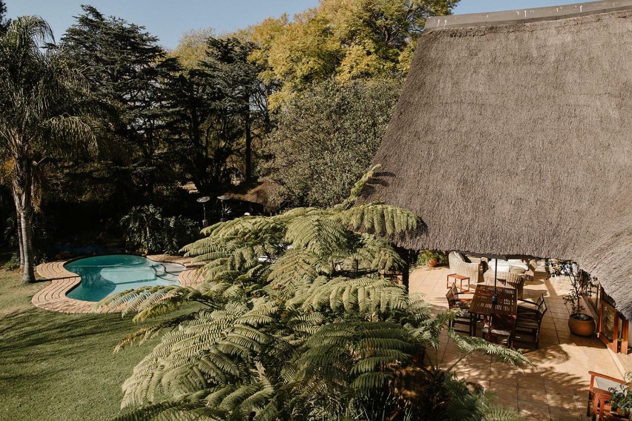50 On Shepherd Boutique Guest House Sandton Exterior foto